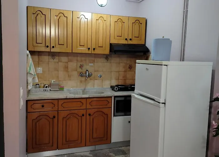 Vintage Apartment In Kalamaria